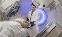 درمان سرطان با رادیوتراپی و پرتو درمانی چگونه است؟